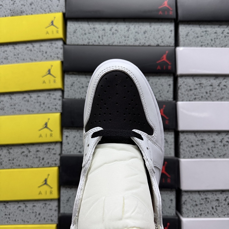 Jordan 1 Sneakers 5