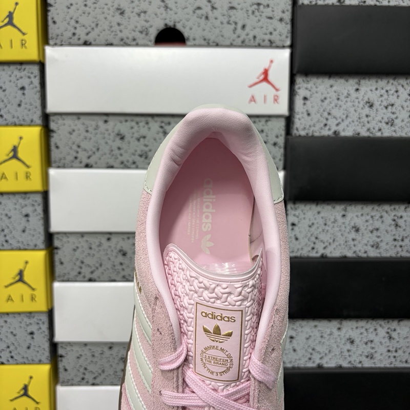 Gazelle Indoor 5
