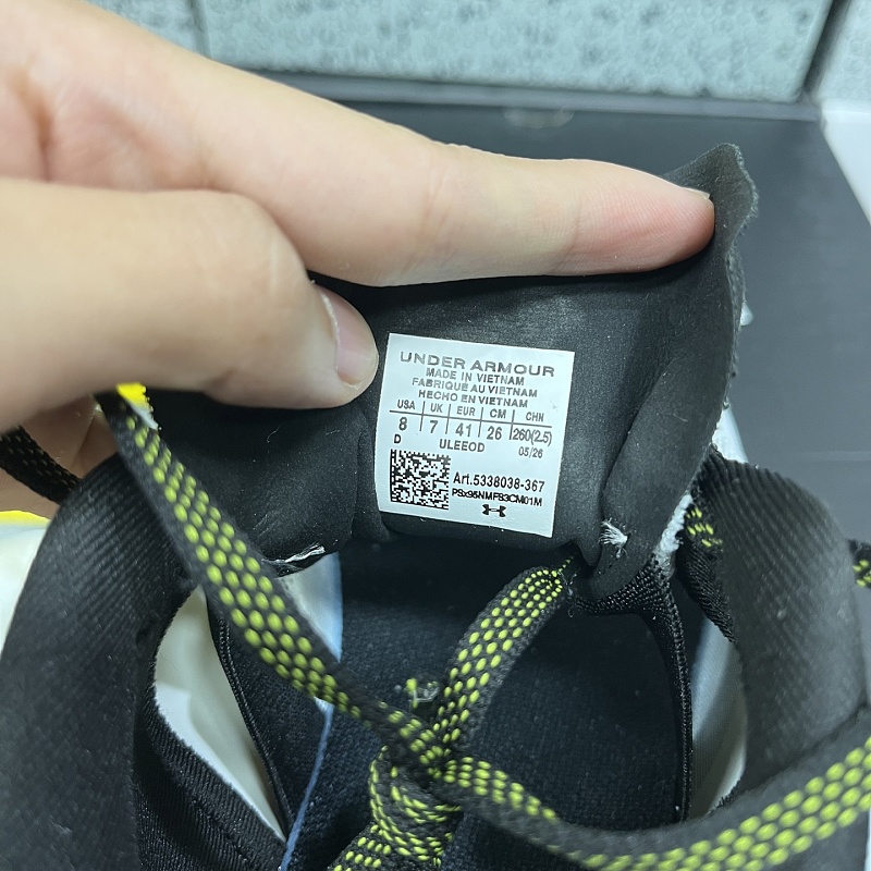 UA 40-45 5338038 白绿 · 2