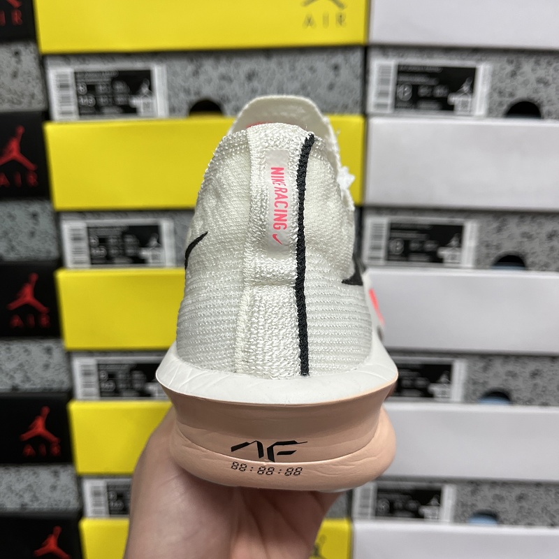 VaporFly Next% 3 · 4