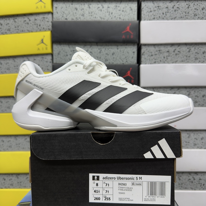 Adizero Ubersonic 5 M 9