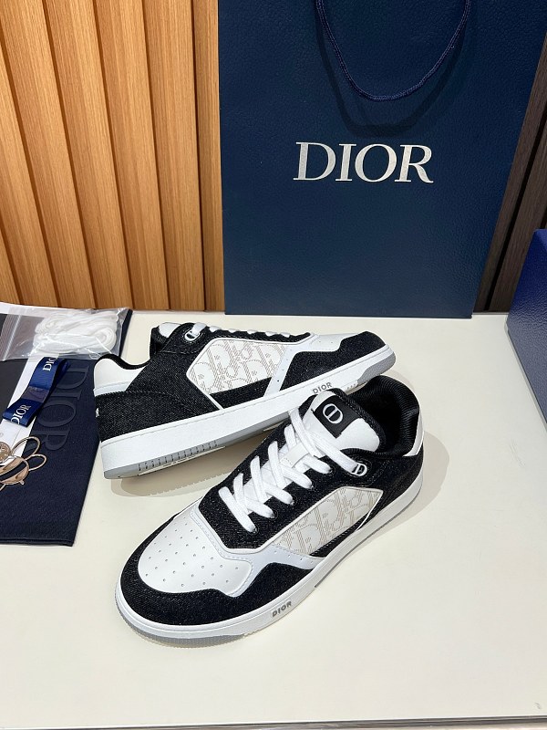 Dior B27 Sneakers