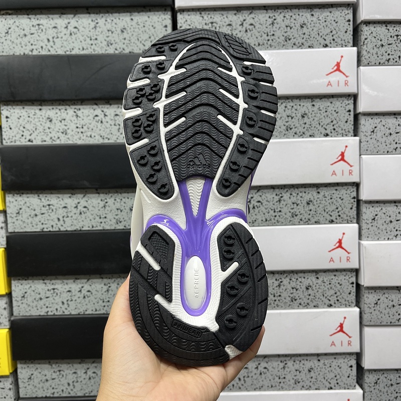 Adistar Jellyfish · 4
