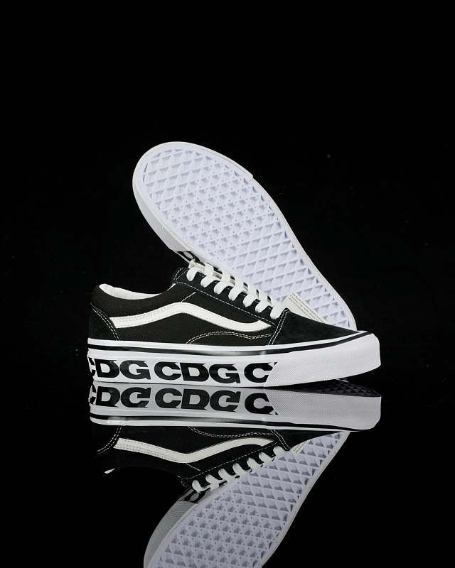Skool CDG Vn000shepu7 5