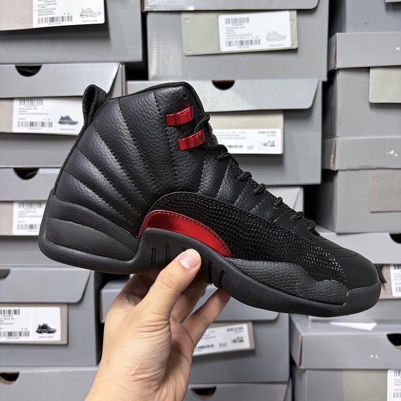 Jordan 11 Apparel