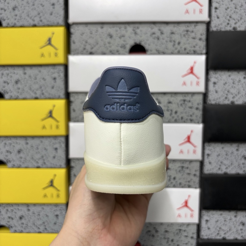 Gazelle Indoor 4