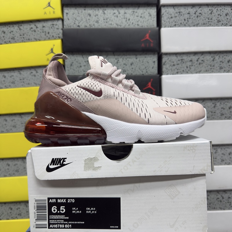Air Max 270 8