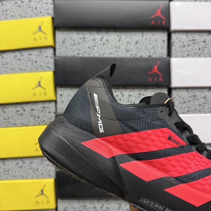 Adizero Adios 4M 6