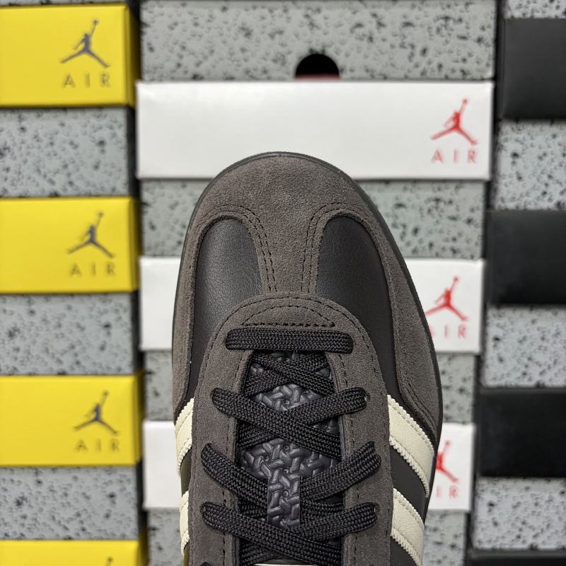 Gazelle Indoor 8
