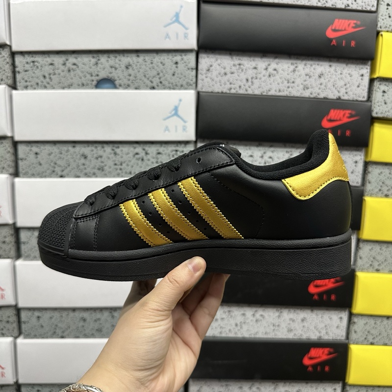 Superstar 8