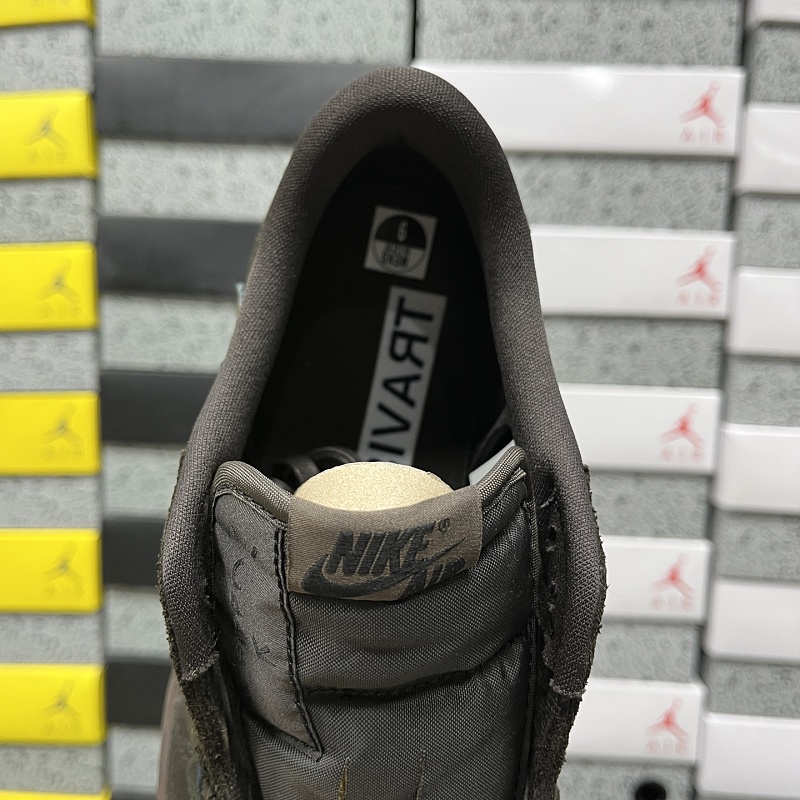 Jordan 1 Sneakers 5