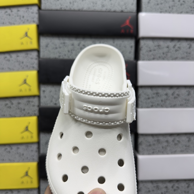 Crocs M4-m11 · 5