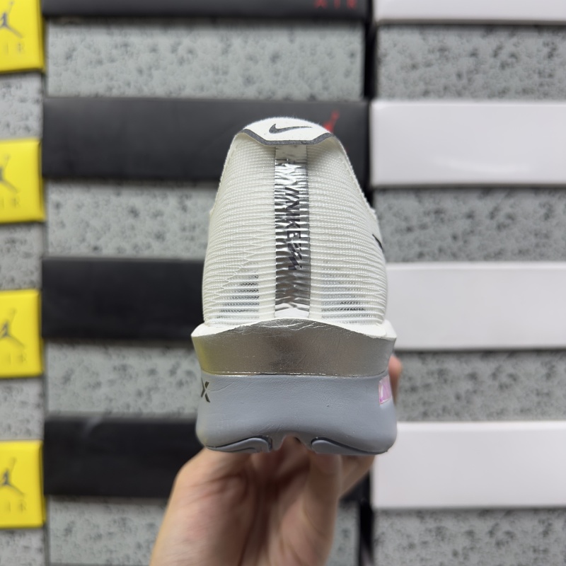 Air Zoom Xvaporfly Next% 4/ 2