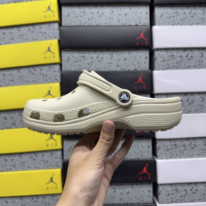 Crocs M3-m11 · 3
