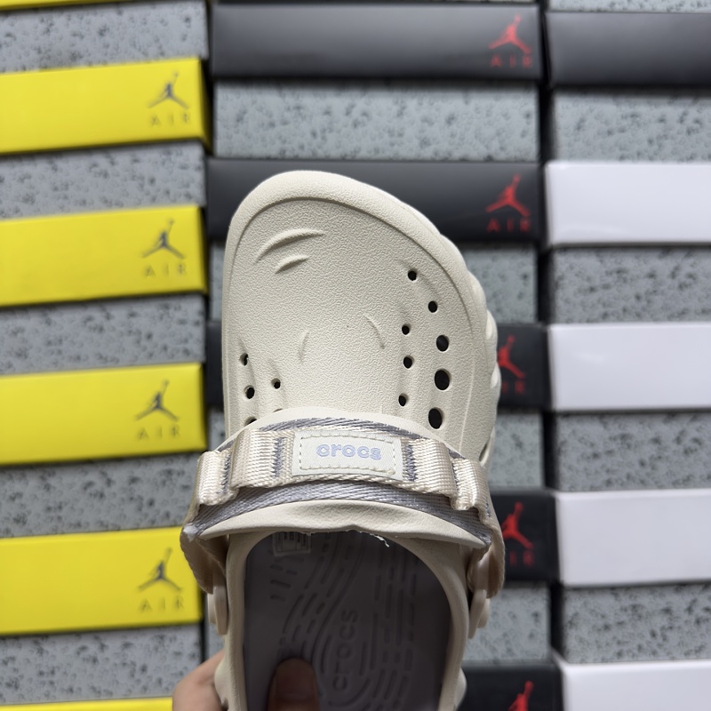 Crocs M4-m11 · 5