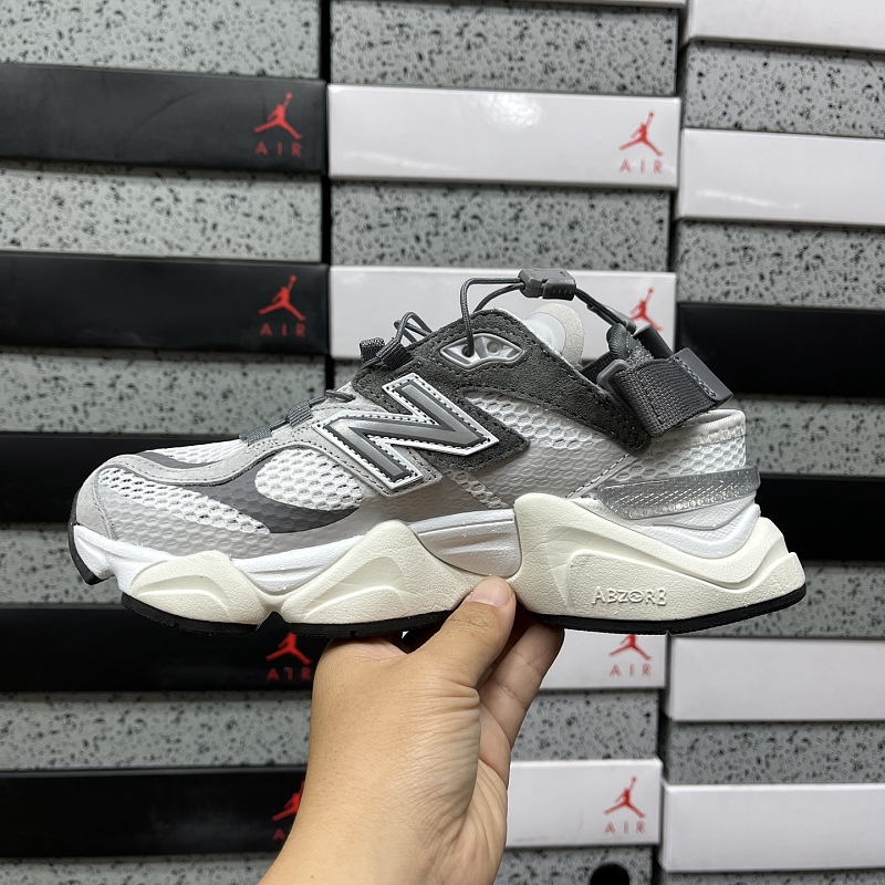 New Balance 9060 Sneakers · 2