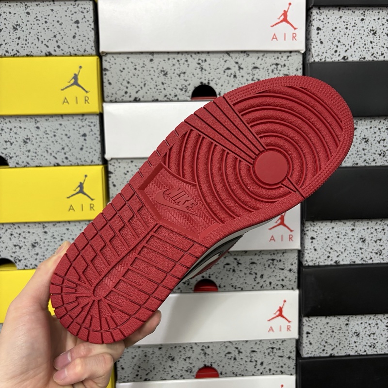 Jordan 1 Sneakers 5