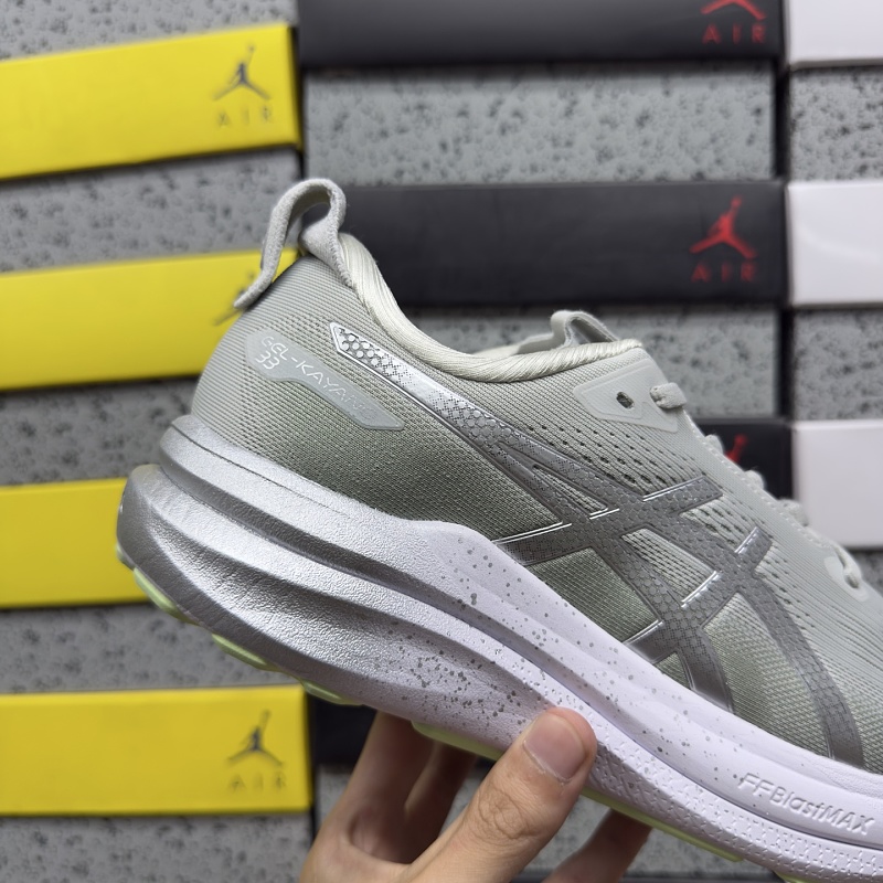 Gel-kayano 33 1011C302-108 · 6