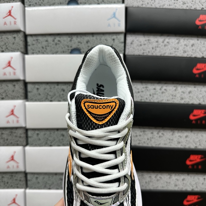 Omni9 · 4