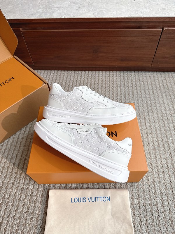Trainer 34 · 4
