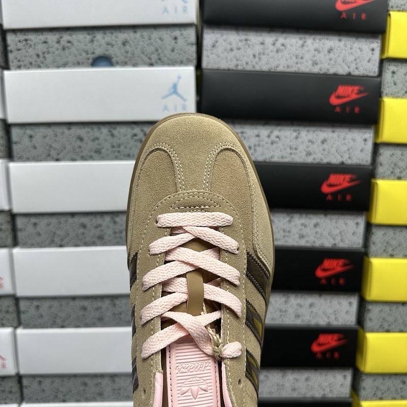 Gazelle Indoor 7
