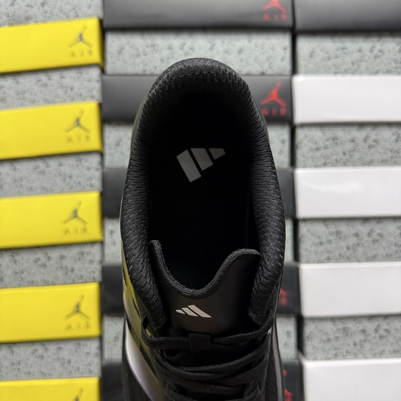 Hyperboost Edge M · 4