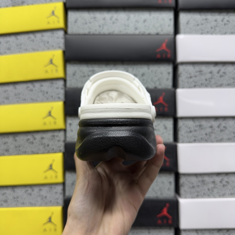 Crocs M4-m11 · 3