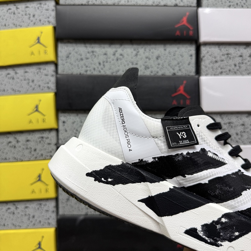 Adizero Adios 4M 6