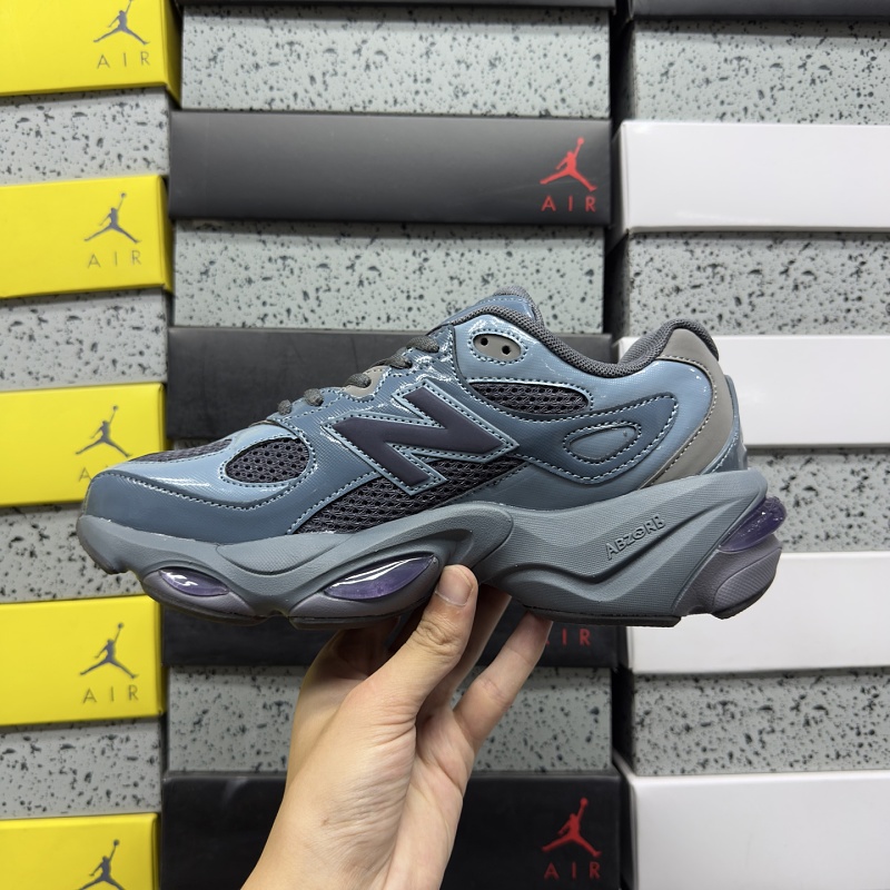 New Balance 983 Sneakers · 3