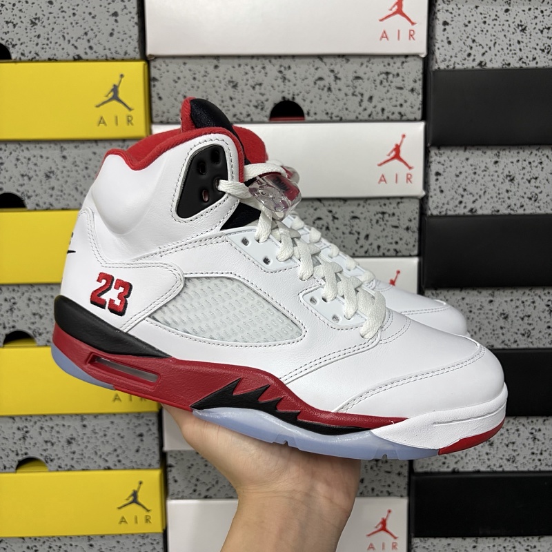 Jordan 5 Sneakers 3