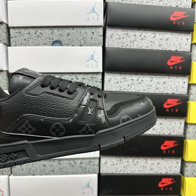 Trainer · 6