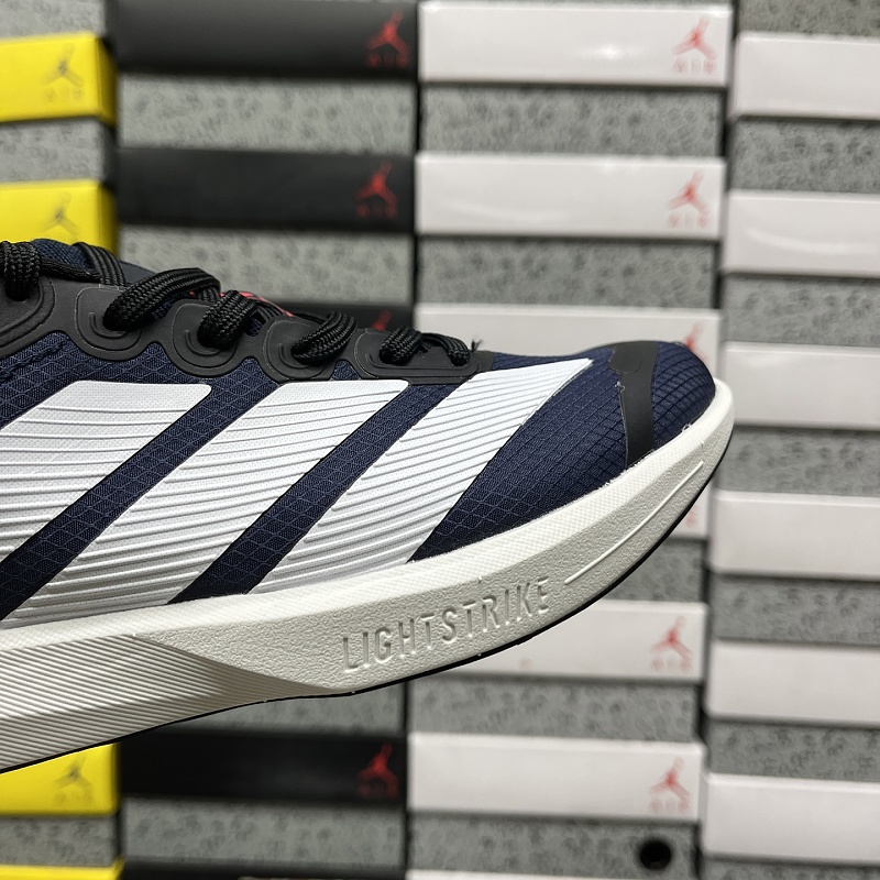 Adizero Bk 8