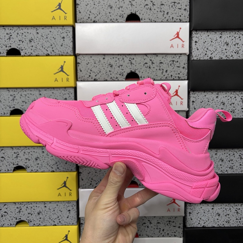 Triple S 5590 · 4