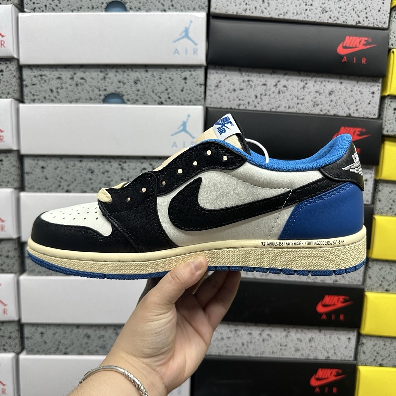 Jordan 1 Sneakers 9