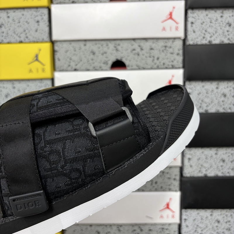 Slippers Slippers 002 · 6