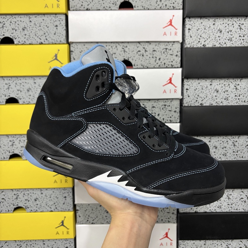 Jordan 5 Sneakers · 3