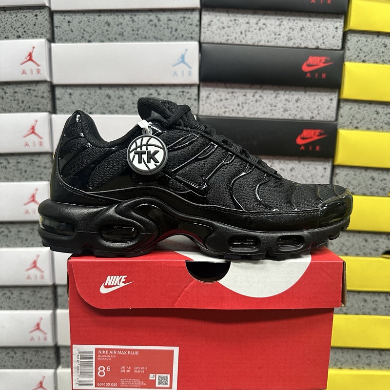 Air Max Plus 10