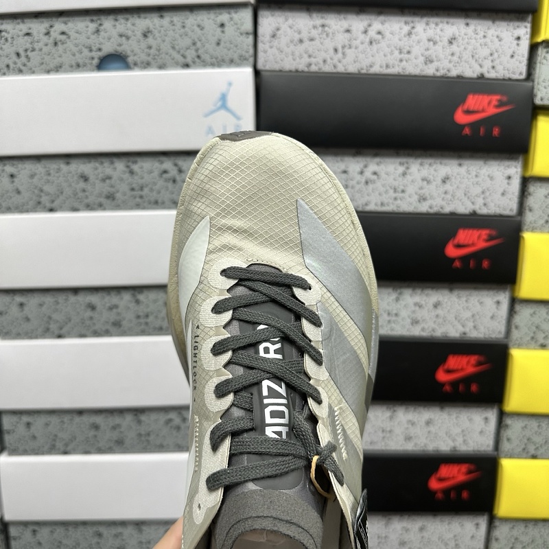 Adizero Adios 4M 7
