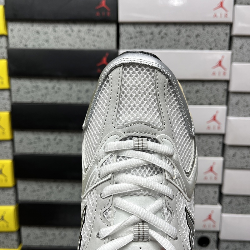 New Balance 530 Sneakers 6