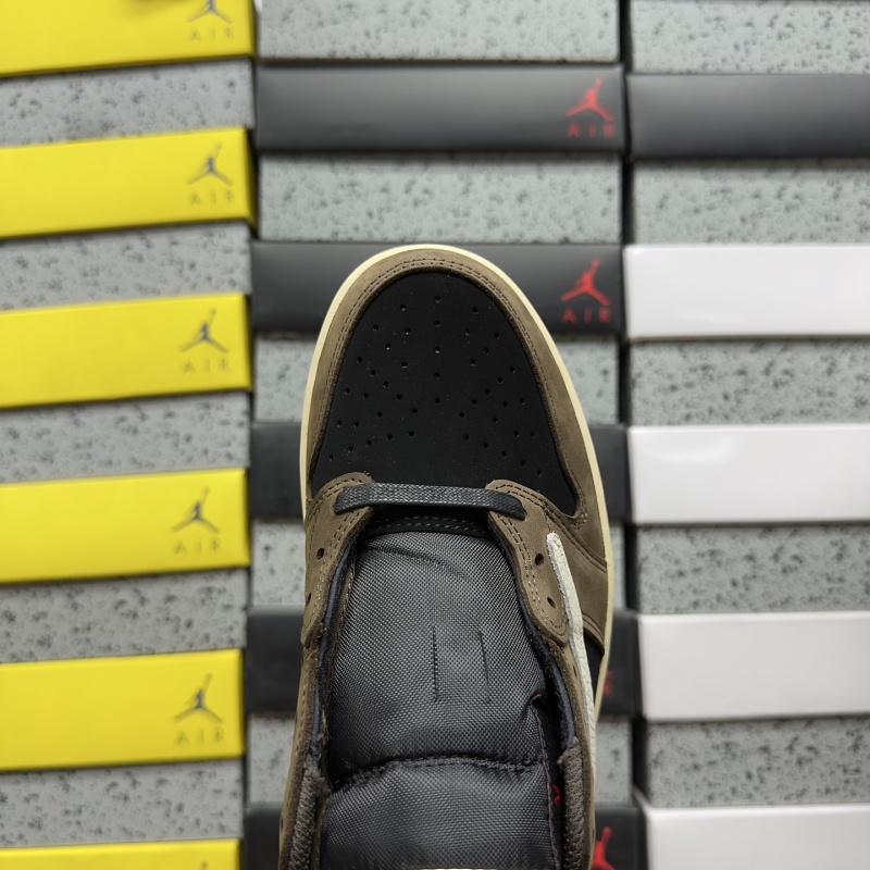 Travis Scott Reverse Swoosh Sneakers 6