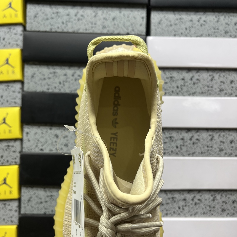 350 Boost V2 · 4
