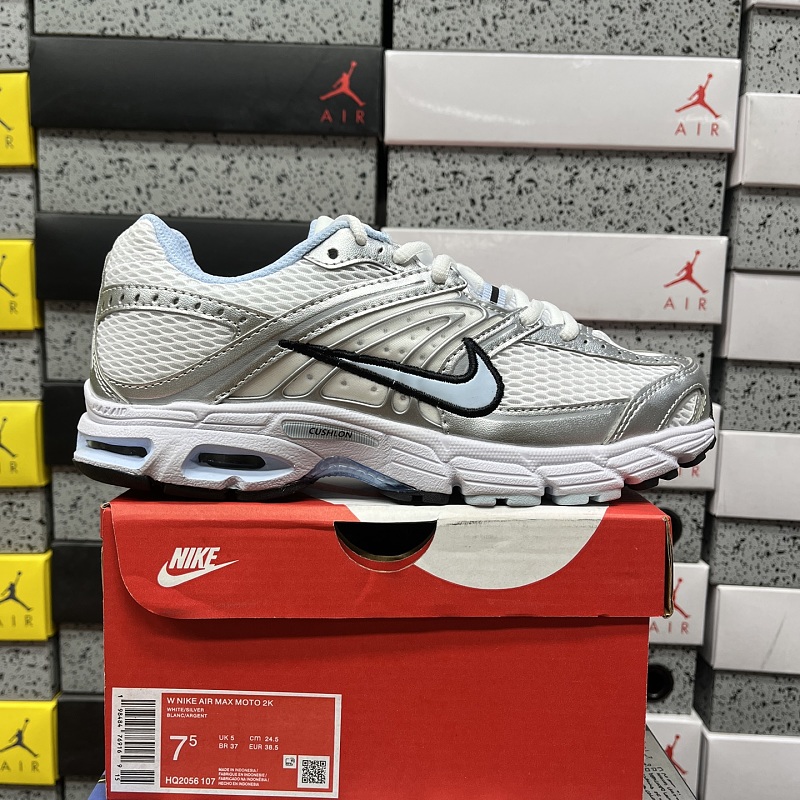 Air Max Moto 2K 9