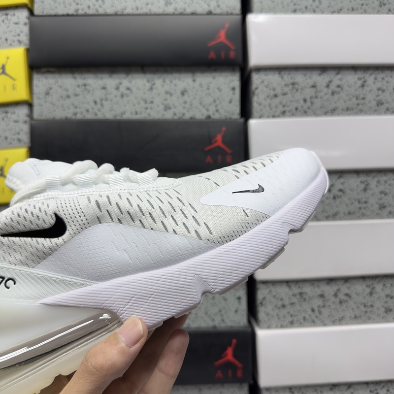 Air Max 270 7
