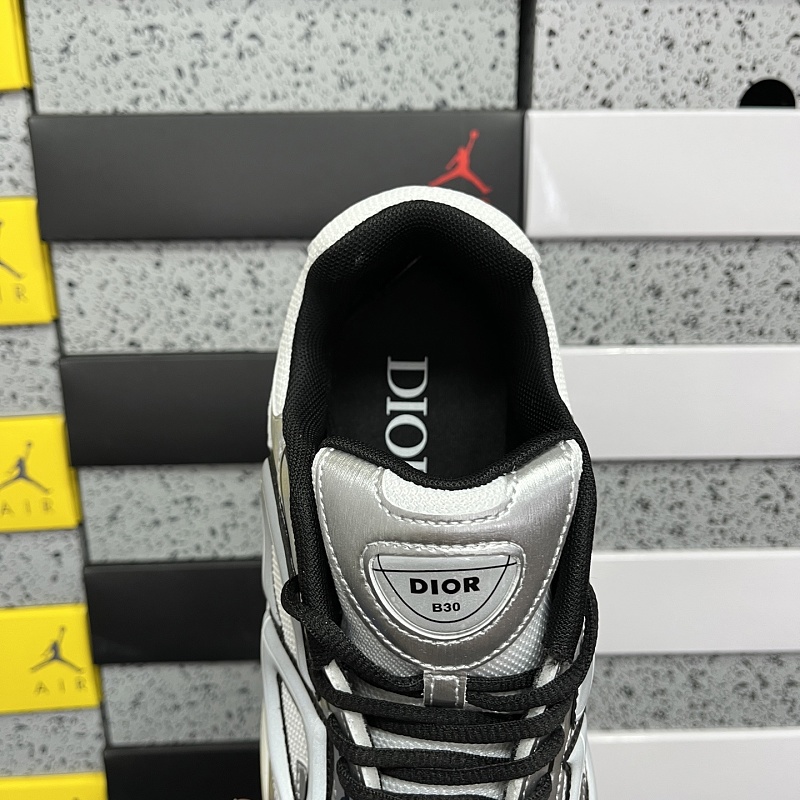 Dior B30 Sneakers 4