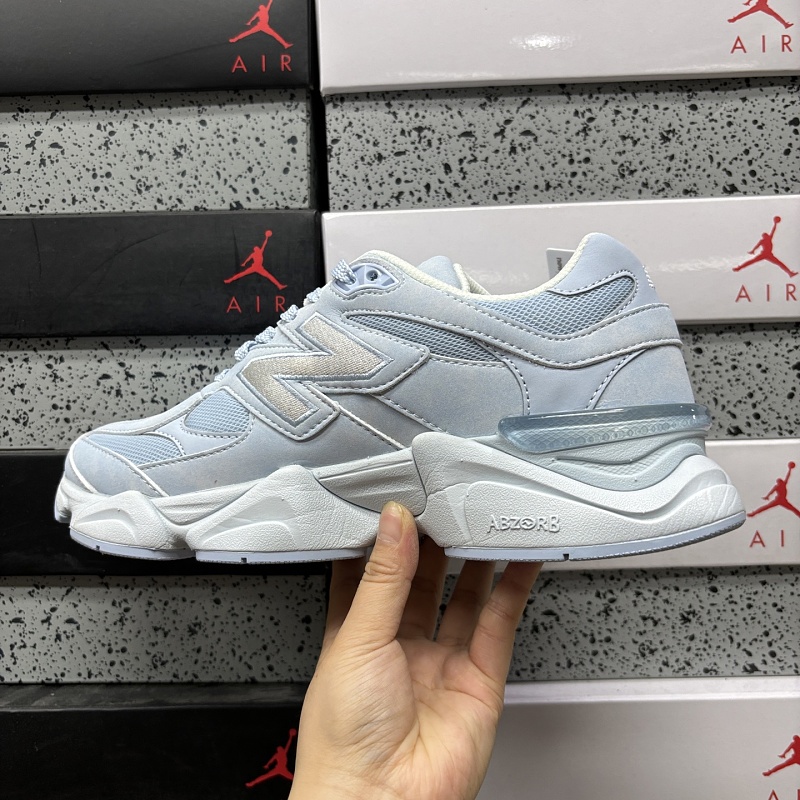 New Balance 9060 Sneakers