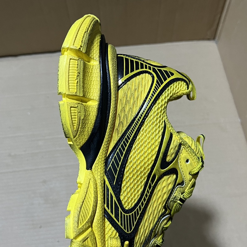 3XL 35-46 · 4