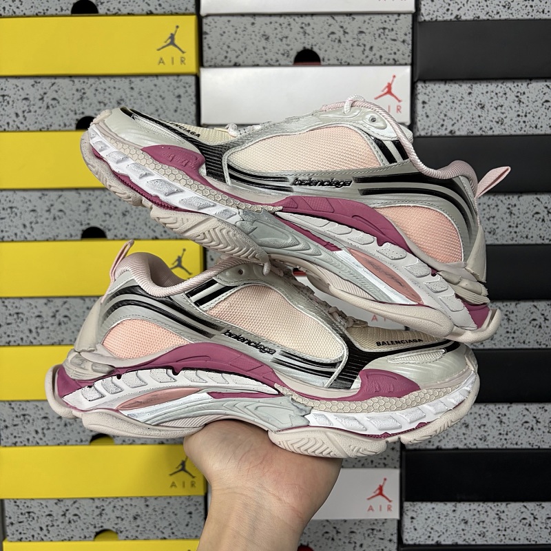 Triple S.2 Triple S 2 6800 · 4