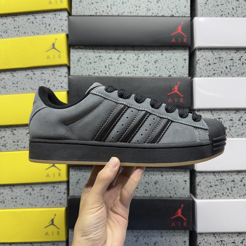 Originals Superstar 9