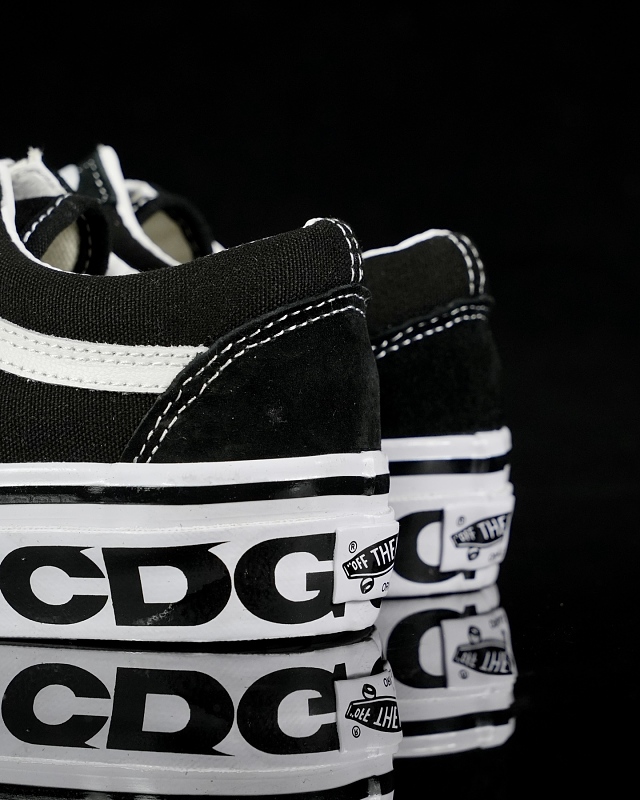 Skool CDG Vn000shepu7 3