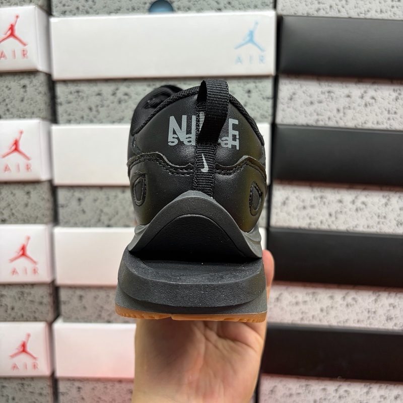Vaporwaffle/sacai · 3
